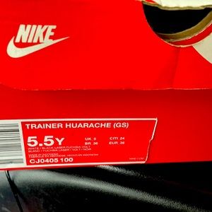 Nike huarache 5.5 kids
